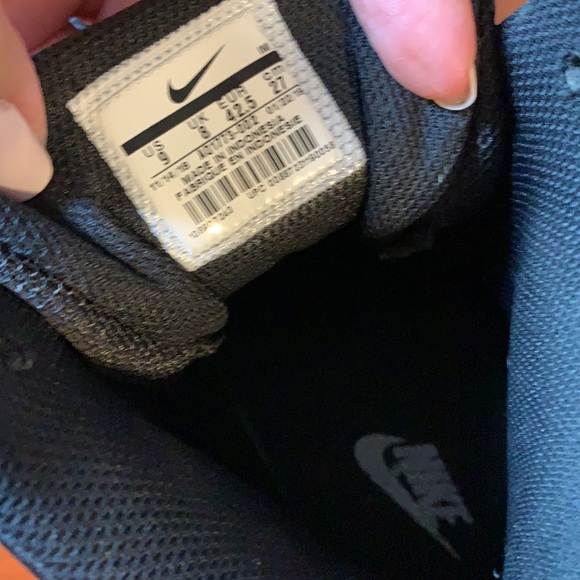 Nike Hi Tops, Classic Old School - Picture 8 of 8